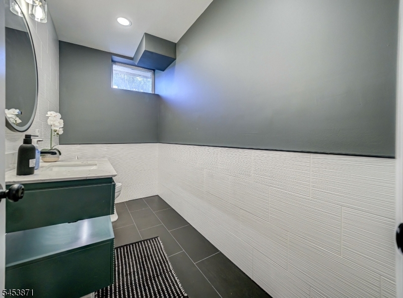 10 Spyglass Road Skillman, NJ 08558 - Photo 34 of 39 Gallery Image 34