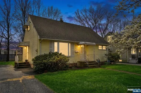 $542,000 | 86 Trudy Drive, Lodi, NJ 07644