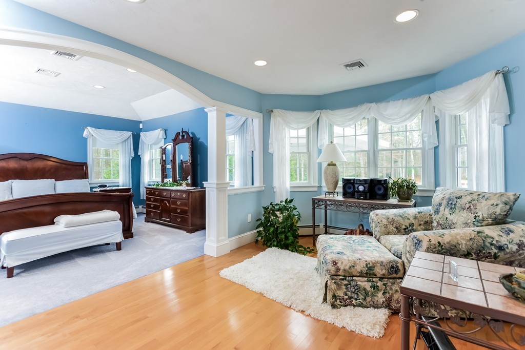 23 Foss Farm Lane Rochester, MA 02770 - Photo 17 of 30 Gallery Image 17