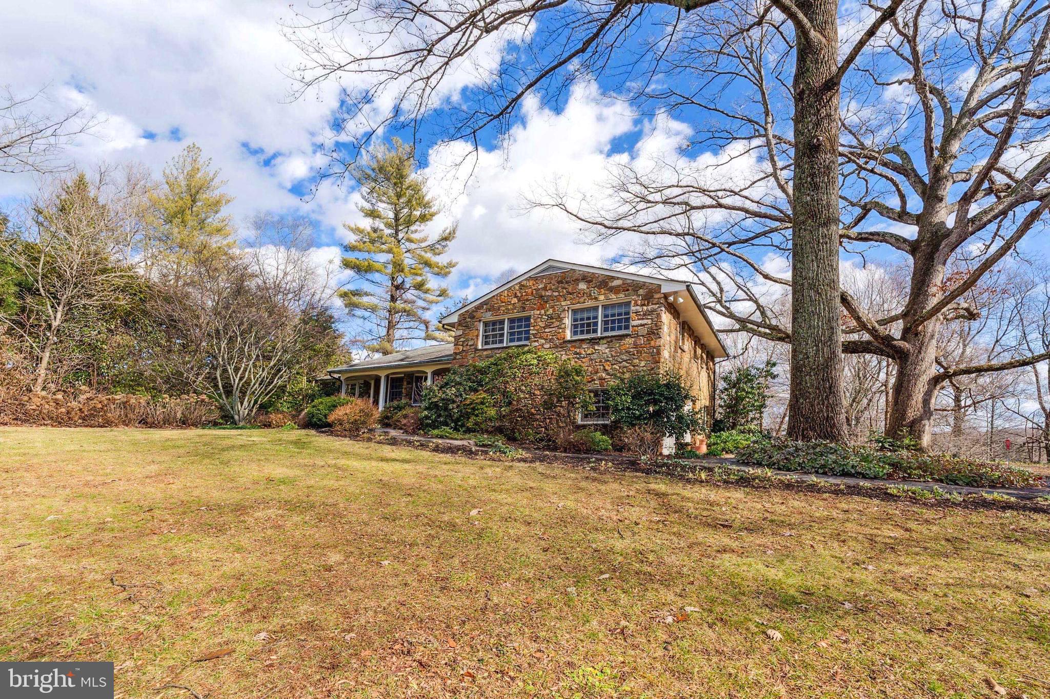8415 Lees Ridge Road Warrenton, VA 20186 - Photo 8 of 81 Three rolling acres