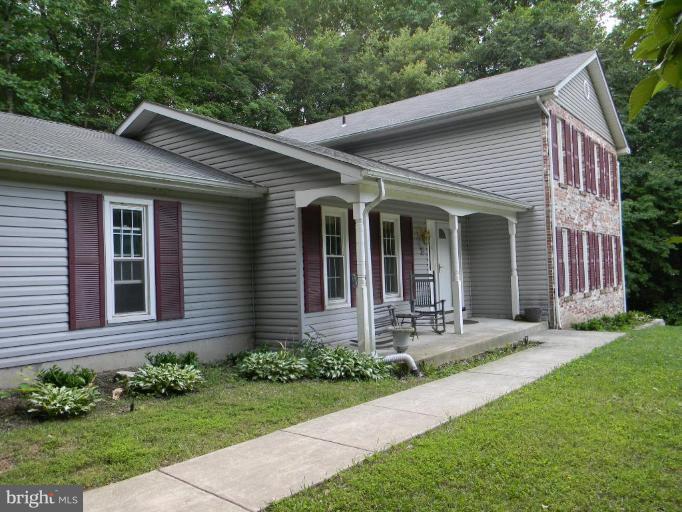 8067 Counselor Road Manassas, VA 20112 - Photo 2 of 30 Exterior #2