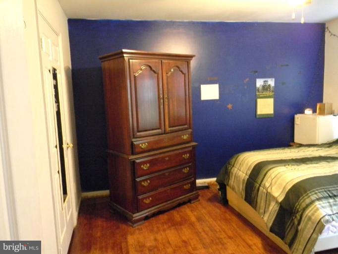 8067 Counselor Road Manassas, VA 20112 - Photo 16 of 30 Upper Level Bedroom