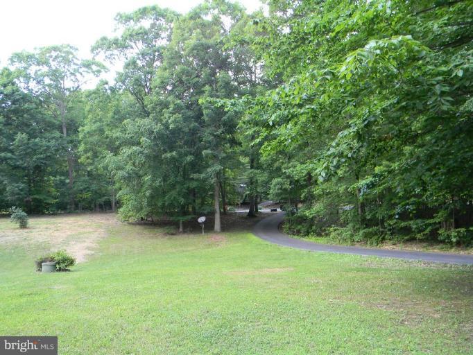 8067 Counselor Road Manassas, VA 20112 - Photo 25 of 30 Front yard and Entrance Driveway