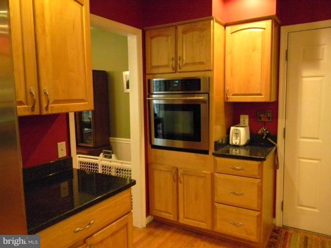 8067 Counselor Road Manassas, VA 20112 - Photo 4 of 30 Kitchen #2