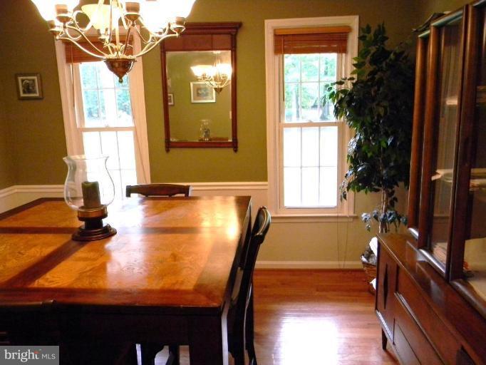 8067 Counselor Road Manassas, VA 20112 - Photo 7 of 30 Dining Room #2