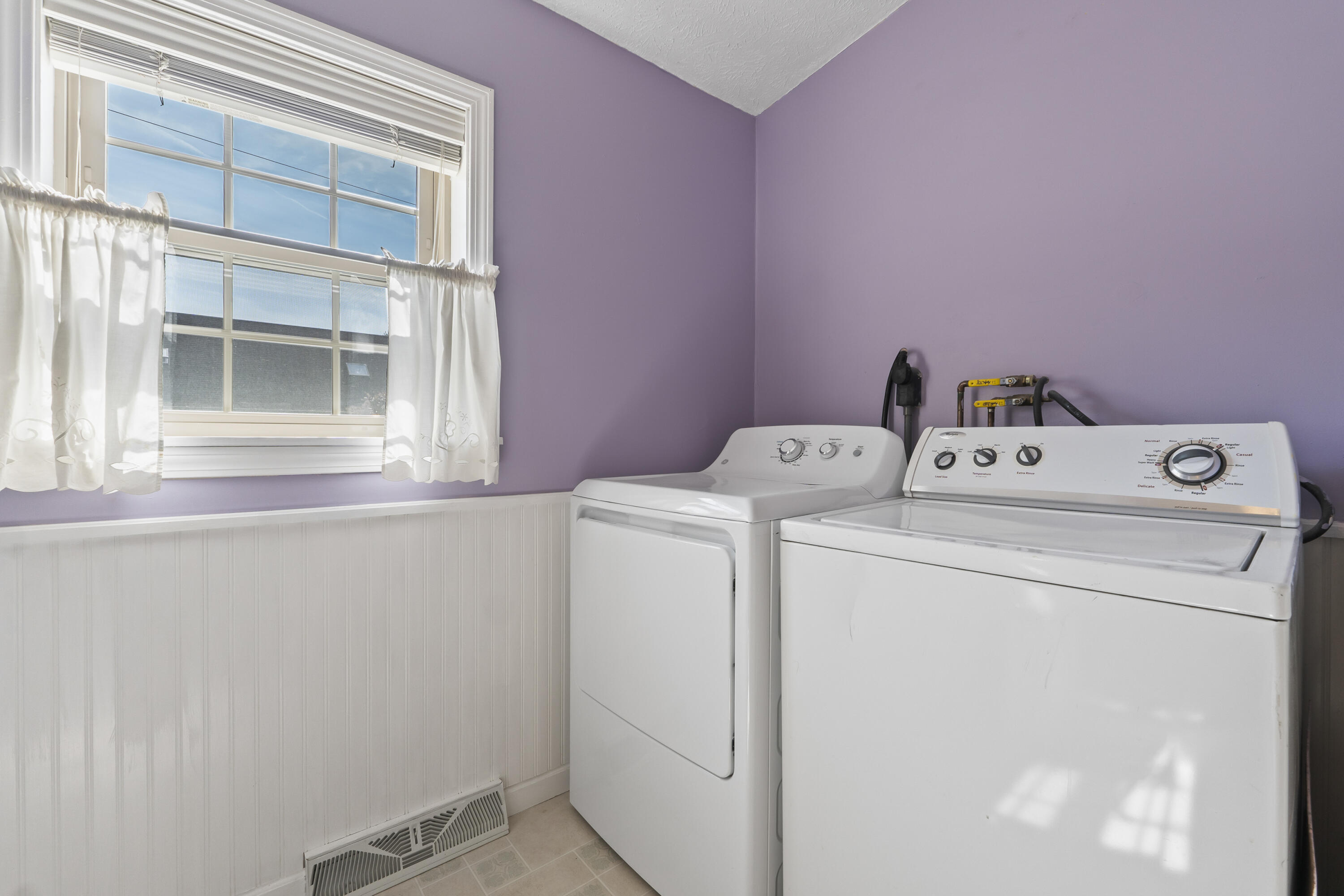 17 Fox Ridge Drive Berwick, ME 03901 - Photo 5 of 51 17 Fox Ridge Dr_142