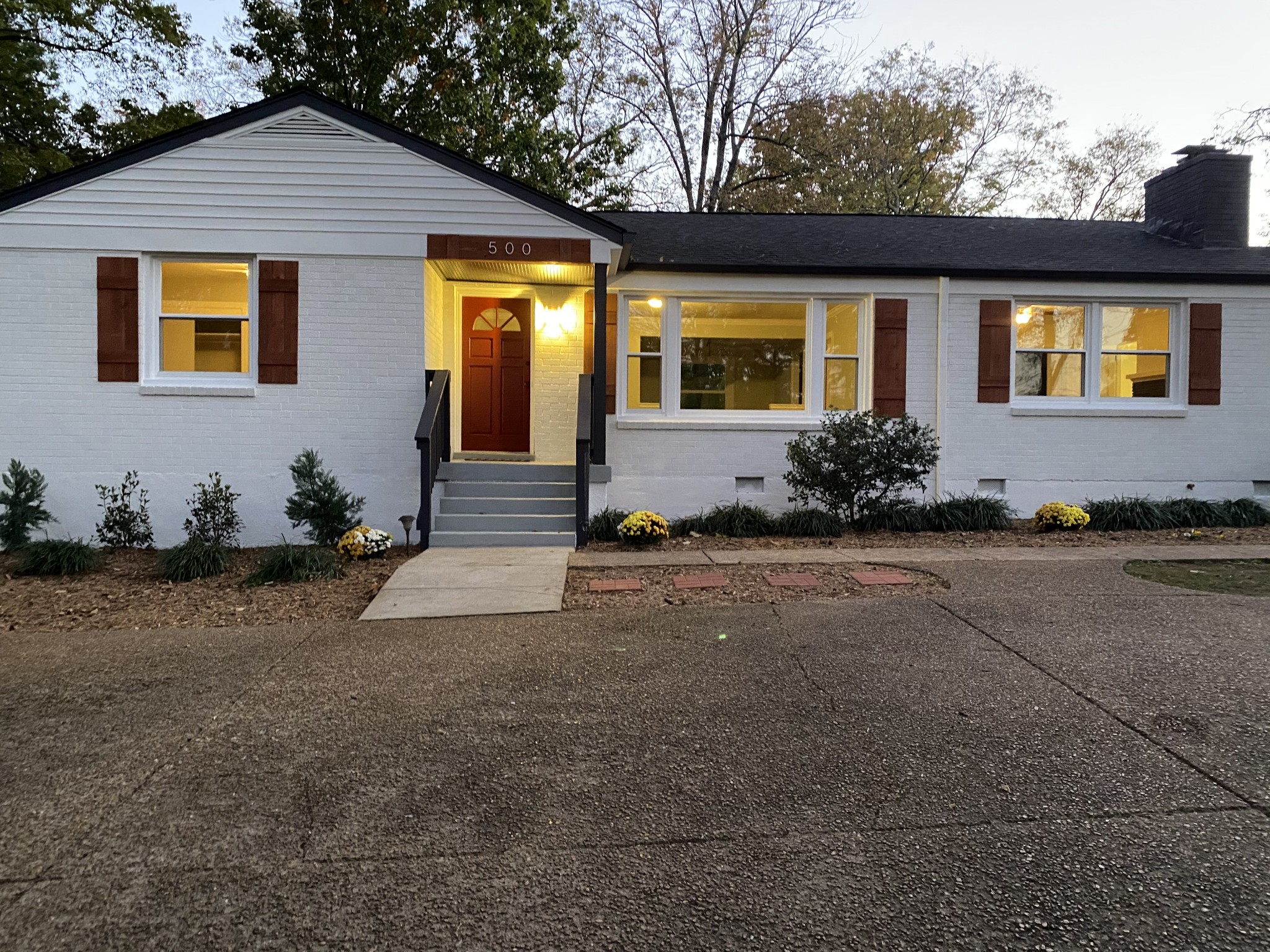 500 Vantrease Road Madison, TN 37115 - Photo 34 of 45 a front view of a house with a yard