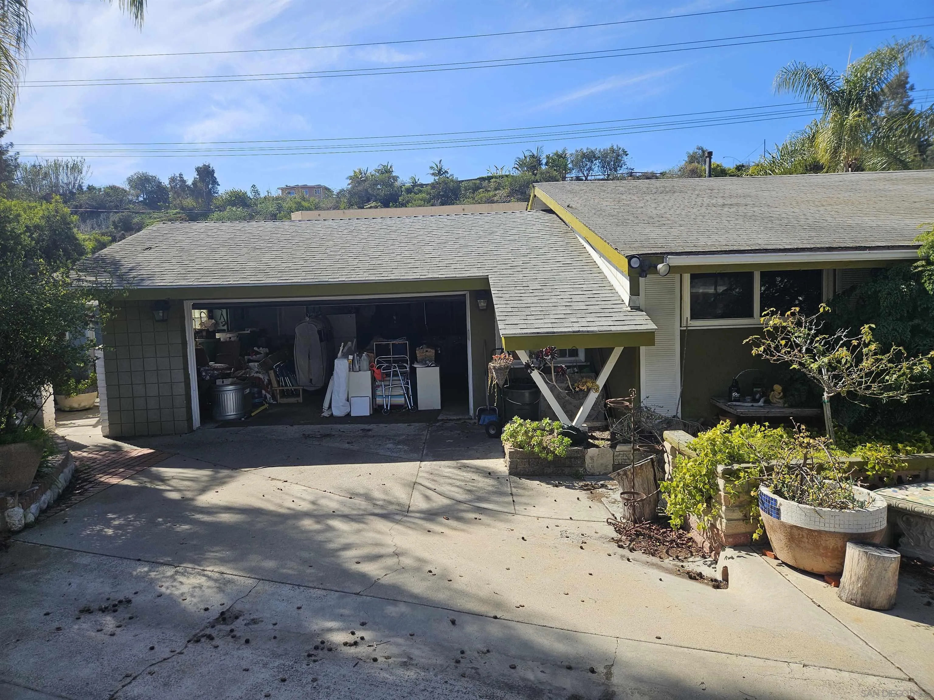 935 Encinitas Boulevard Encinitas, CA 92024 - Photo 5 of 8 a view of a house with sitting area