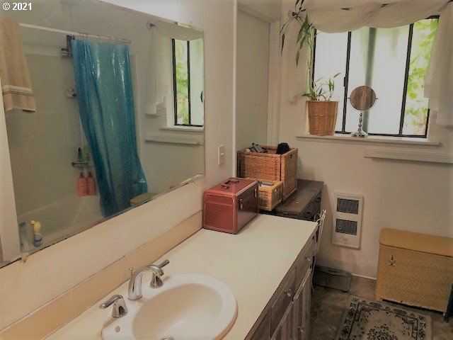 37555 Sandy Heights Street Sandy, OR 97055 - Photo 6 of 12 Gallery Image 6