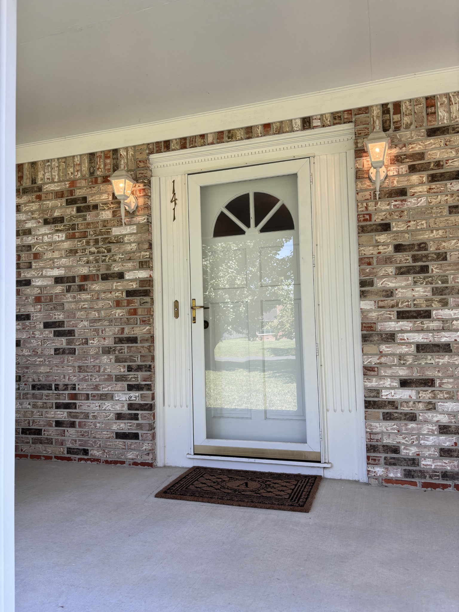 141 Doak Road Manchester, TN 37355 - Photo 2 of 41 a view of an empty room and window