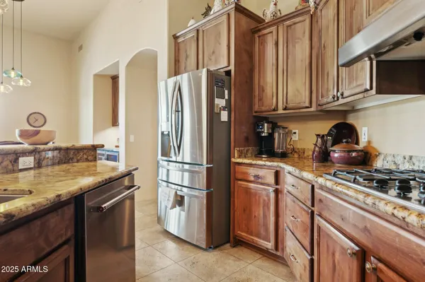 $990,000 | 40627 North 6th Avenue, Phoenix, AZ 85086