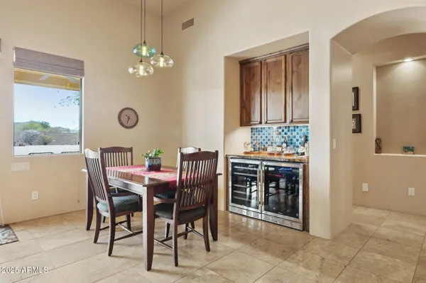 $990,000 | 40627 North 6th Avenue, Phoenix, AZ 85086