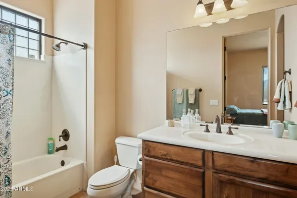 $990,000 | 40627 North 6th Avenue, Phoenix, AZ 85086
