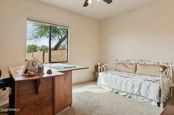 $990,000 | 40627 North 6th Avenue, Phoenix, AZ 85086