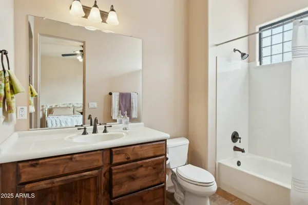 $990,000 | 40627 North 6th Avenue, Phoenix, AZ 85086