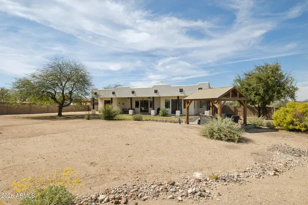 $990,000 | 40627 North 6th Avenue, Phoenix, AZ 85086