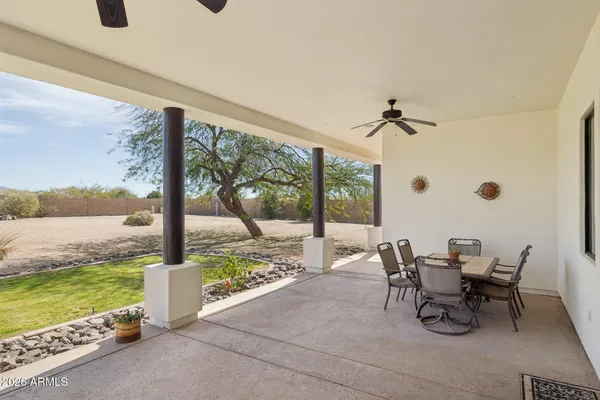 $990,000 | 40627 North 6th Avenue, Phoenix, AZ 85086