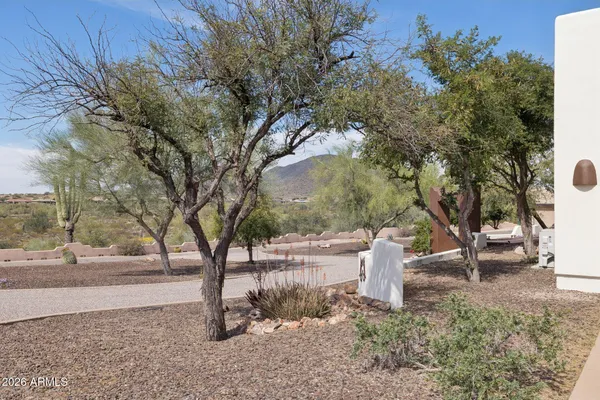 $990,000 | 40627 North 6th Avenue, Phoenix, AZ 85086