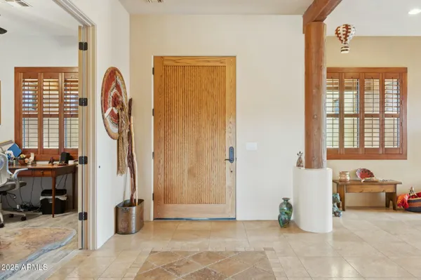 $990,000 | 40627 North 6th Avenue, Phoenix, AZ 85086