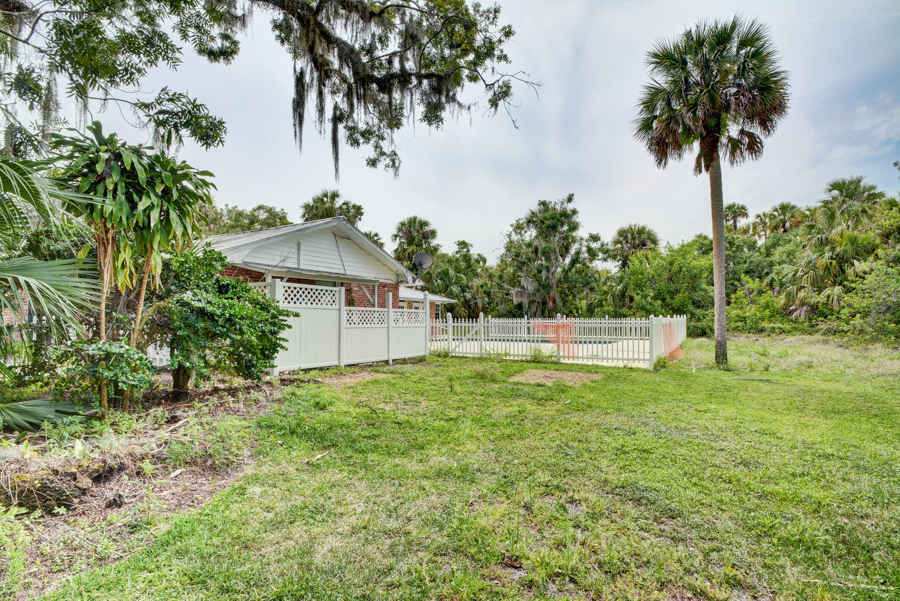 3475 Gordy Road Fort Pierce, FL 34945 - Photo 50 of 82 06_710_2169_70_71_72_73