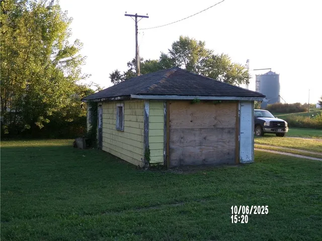 $19,900 | 441 Walnut Street, Cowgill, MO 64637