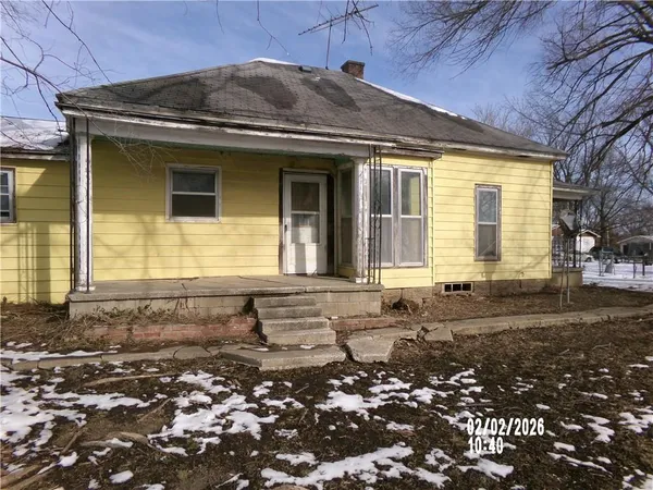$12,000 | 441 Walnut Street, Cowgill, MO 64637