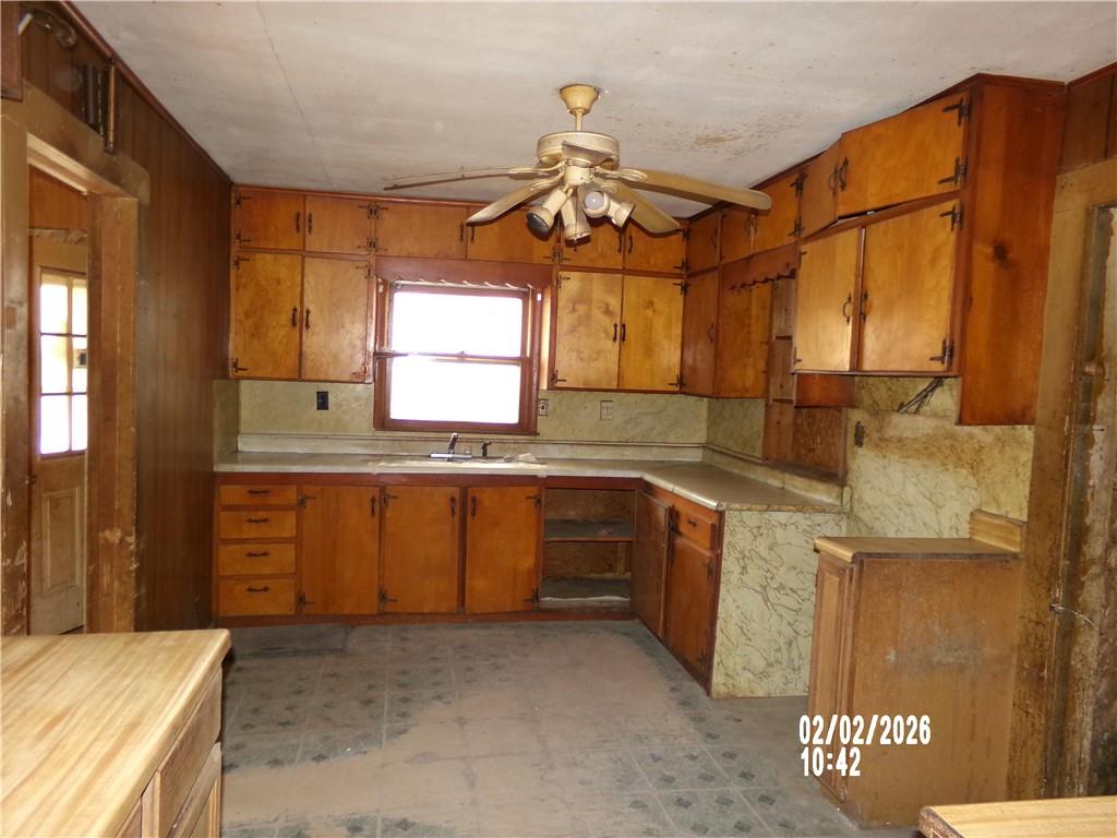 441 Walnut Street Cowgill, MO 64637 - Photo 8 of 18