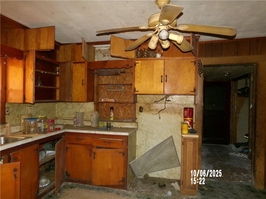 441 Walnut Street Cowgill, MO 64637 - Photo 10 of 12