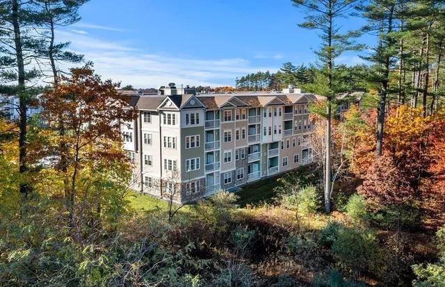 $802,115 | 320 Martins Landing, Unit 107, North Reading, MA 01864