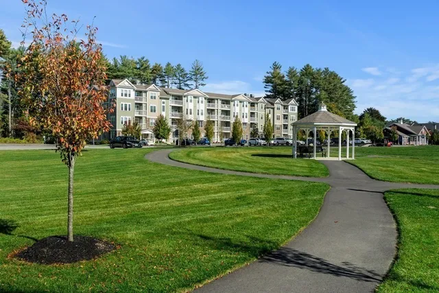 $802,115 | 320 Martins Landing, Unit 107, North Reading, MA 01864