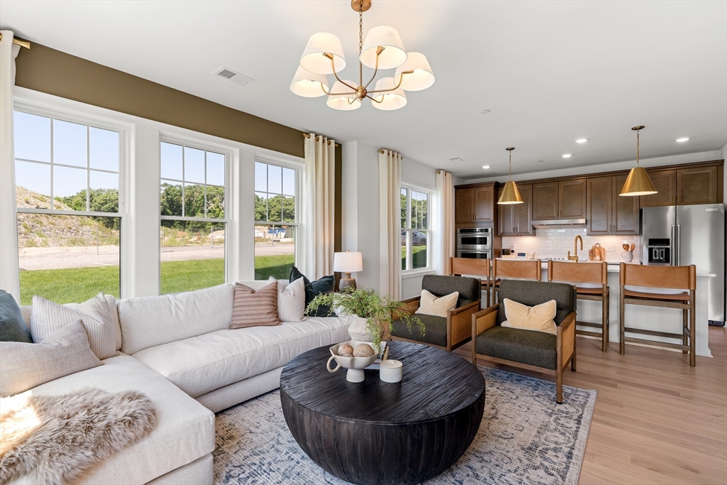 320 Martins Landing, Unit 107 North Reading, MA 01864 - Photo 10 of 36