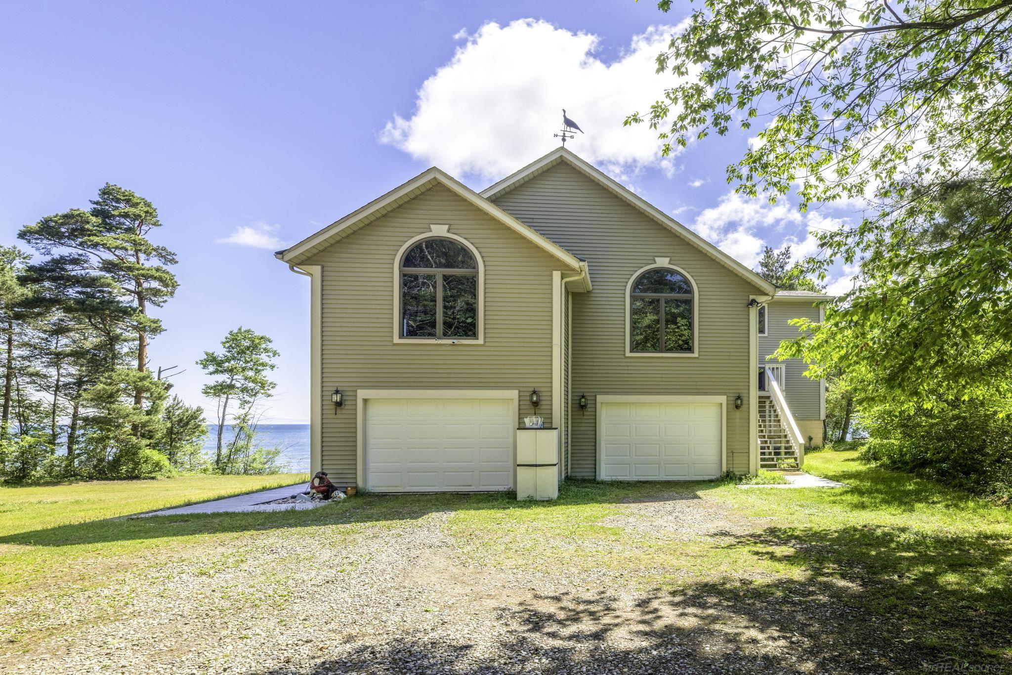 3388 North Lakeshore Road Deckerville, MI 48427 - Photo 18 of 82