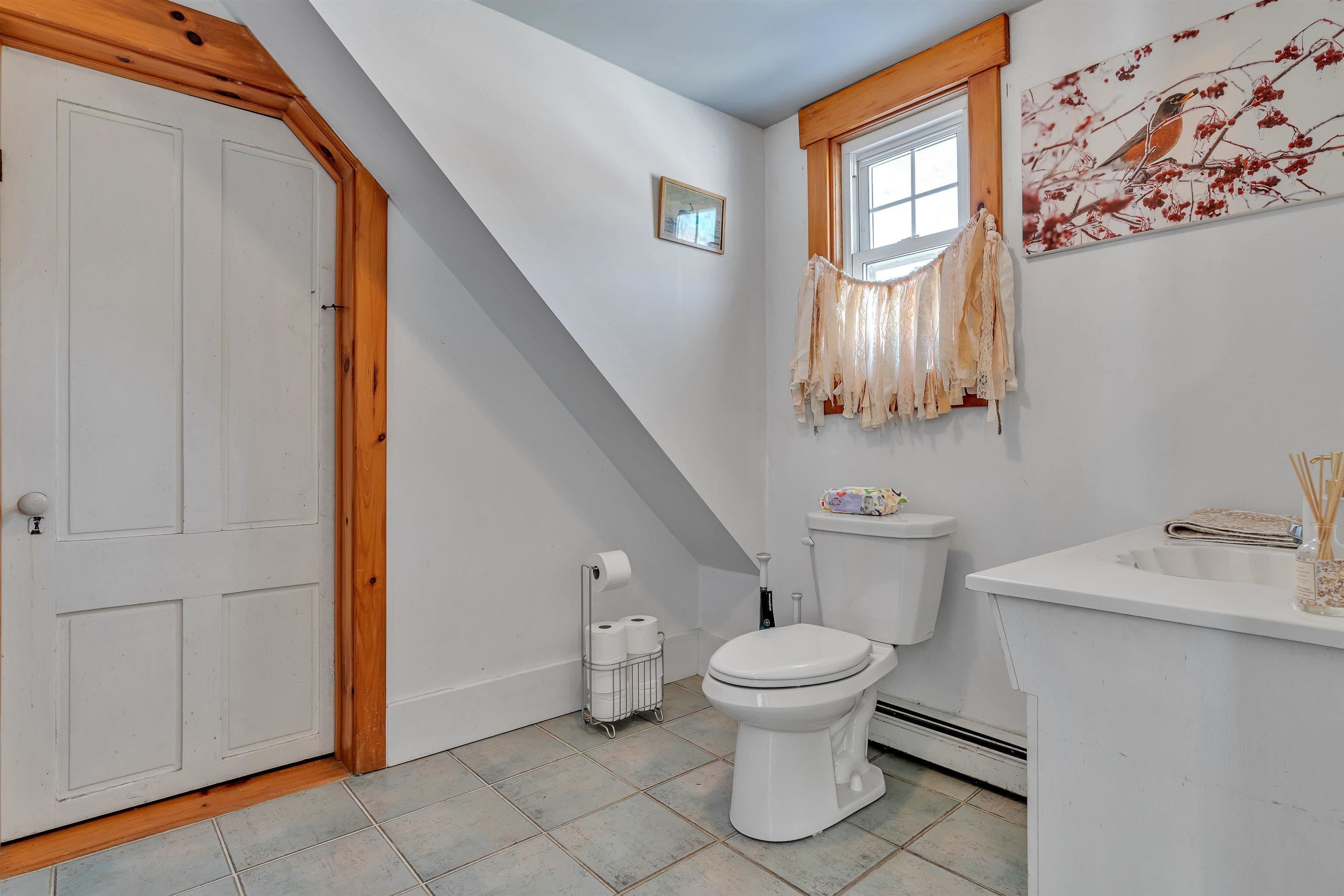 8754 Pomfret Road Pomfret, VT 05084 - Photo 12 of 40