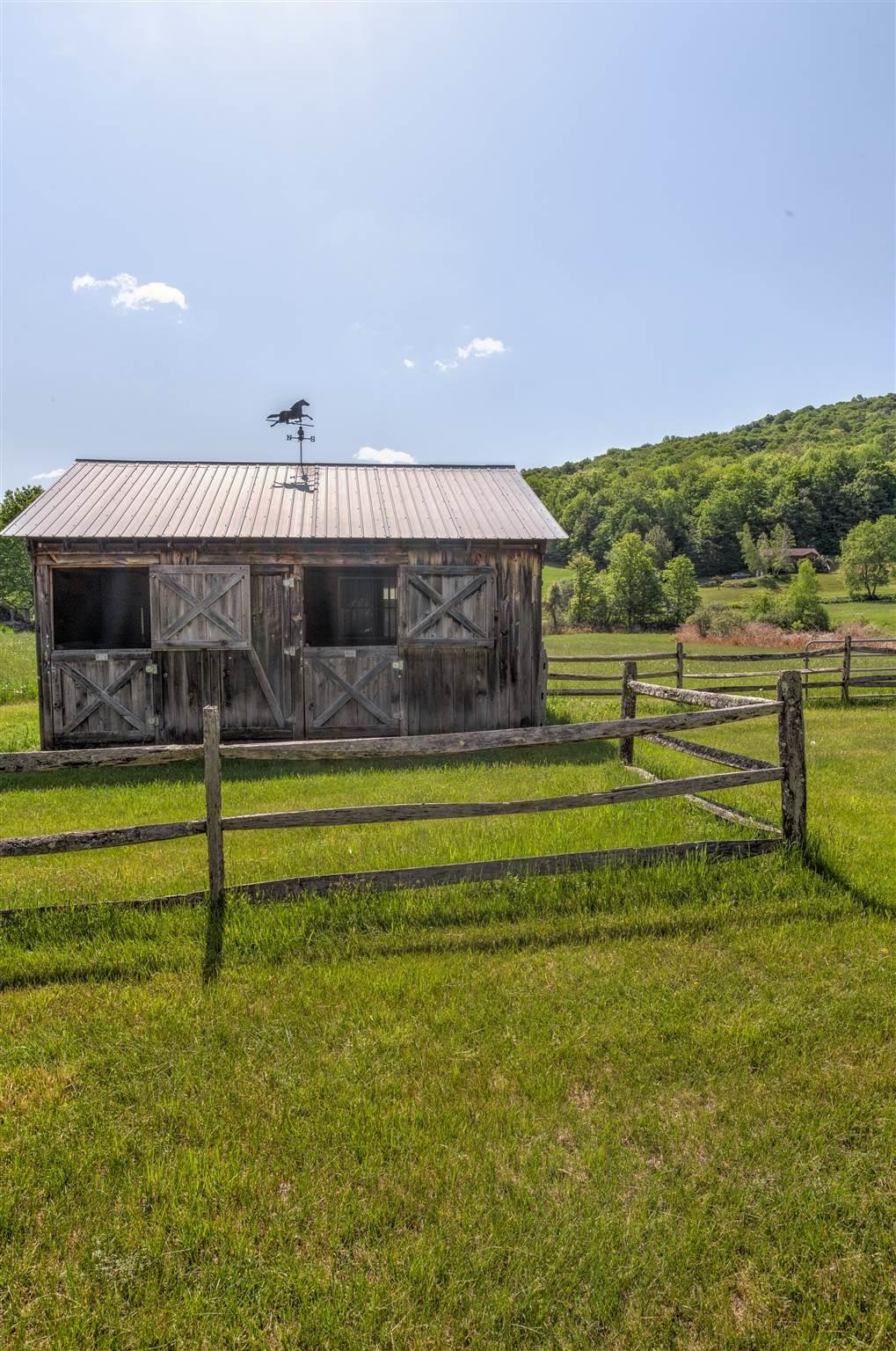 8754 Pomfret Road Pomfret, VT 05084 - Photo 31 of 40