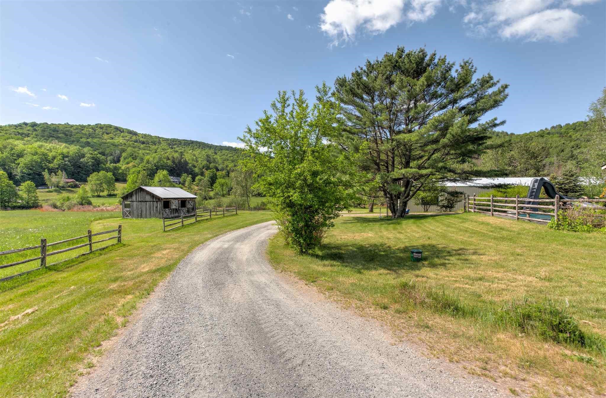 8754 Pomfret Road Pomfret, VT 05084 - Photo 32 of 40