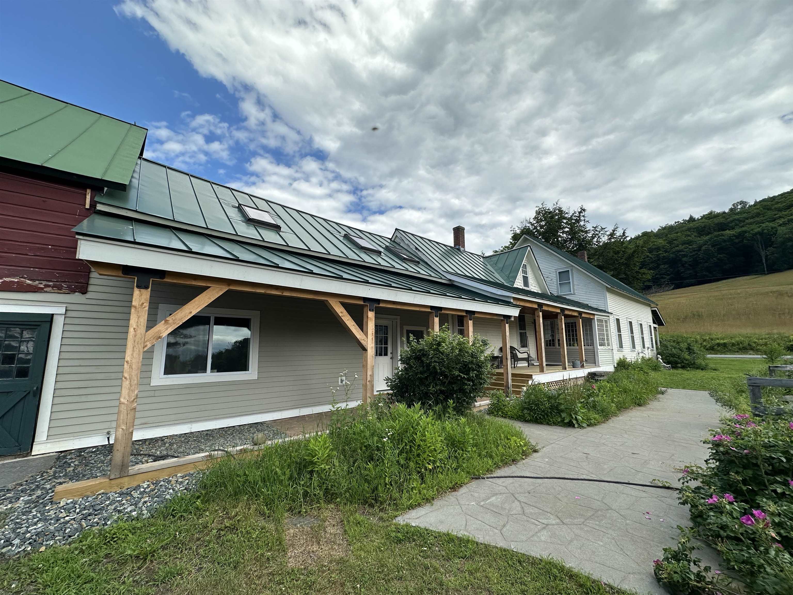 8754 Pomfret Road Pomfret, VT 05084 - Photo 7 of 40