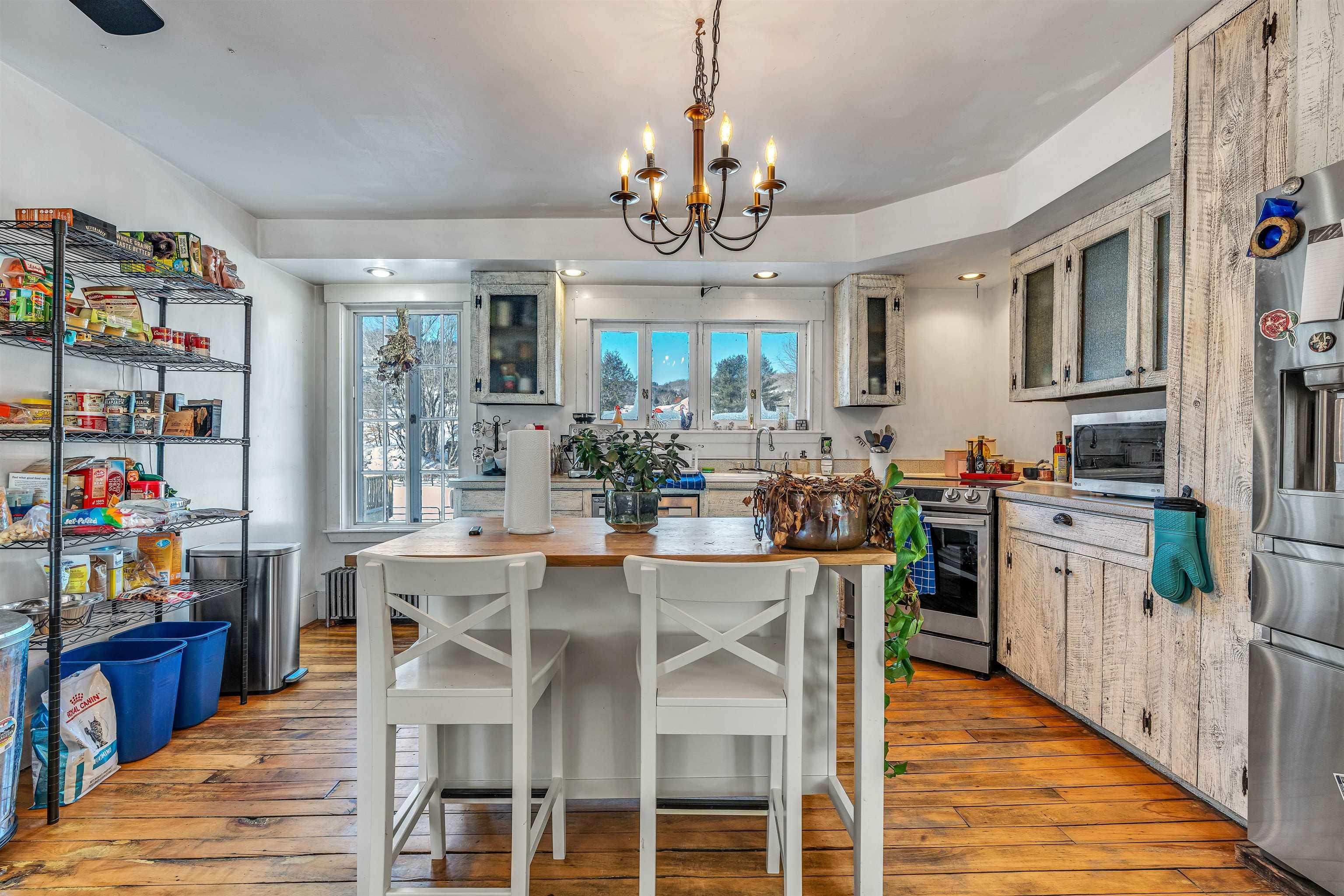 8754 Pomfret Road Pomfret, VT 05084 - Photo 8 of 40