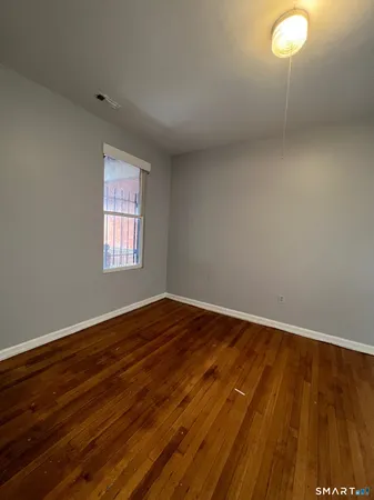 $2,500 | 162 William Street, Unit 3R, Bridgeport, CT 06608