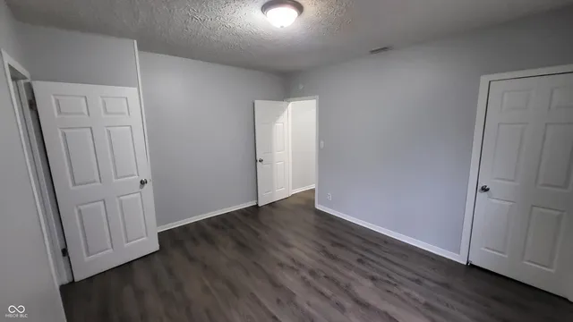 $945 | 655 Birch Avenue, Indianapolis, IN 46221