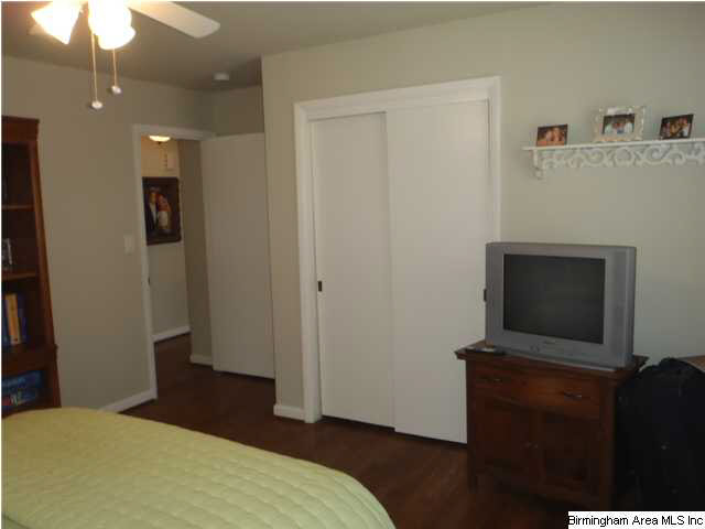 1920 Laurel Road, Unit B Vestavia Hills, AL 35216 - Photo 17 of 18 Gallery Image 17