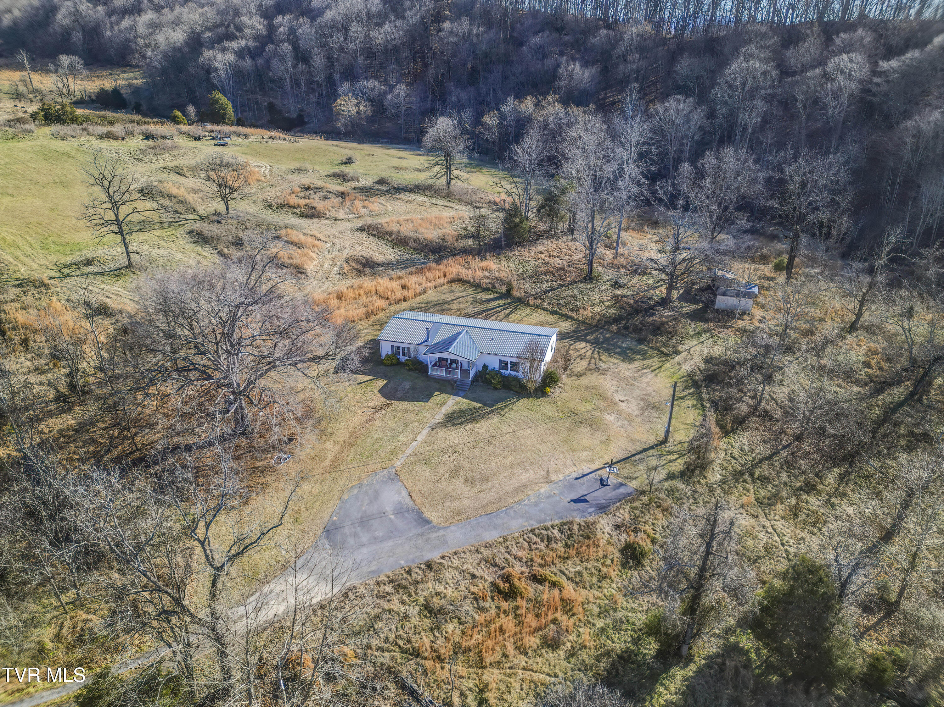 2294 Island Road Blountville, TN 37617 - Photo 40 of 41 2294 Island Rd (6)