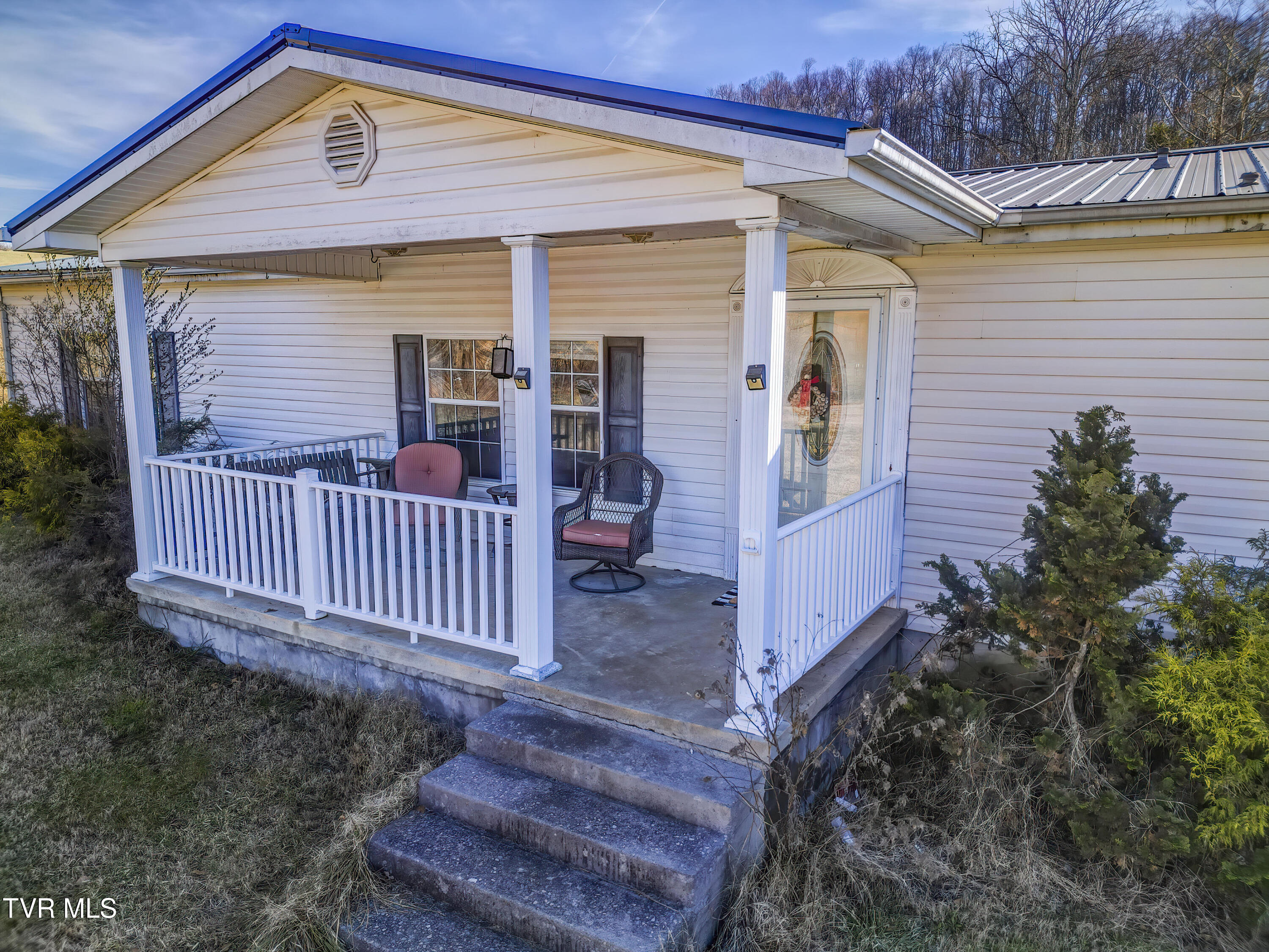 2294 Island Road Blountville, TN 37617 - Photo 6 of 41 2294 Island Rd (3)