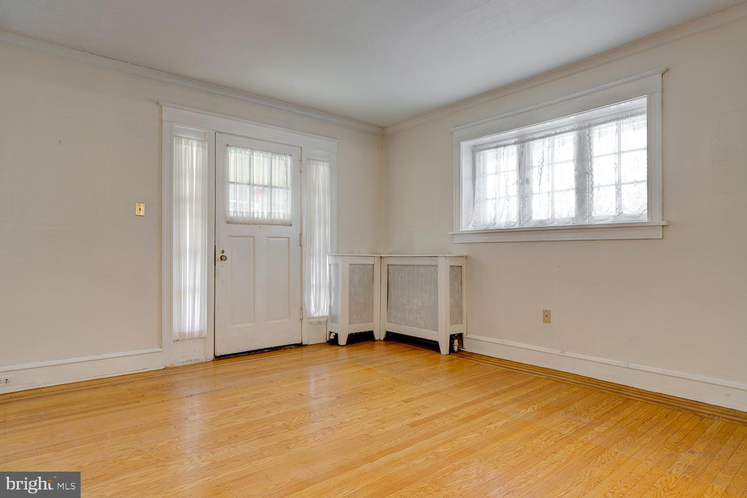 2931 Rising Sun Road Ardmore, PA 19003 - Photo 7 of 27 Light and Bright