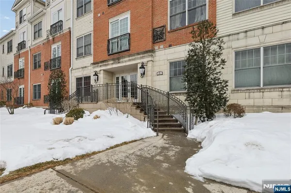 $698,000 | 1314 The Plaza, Tenafly, NJ 07670