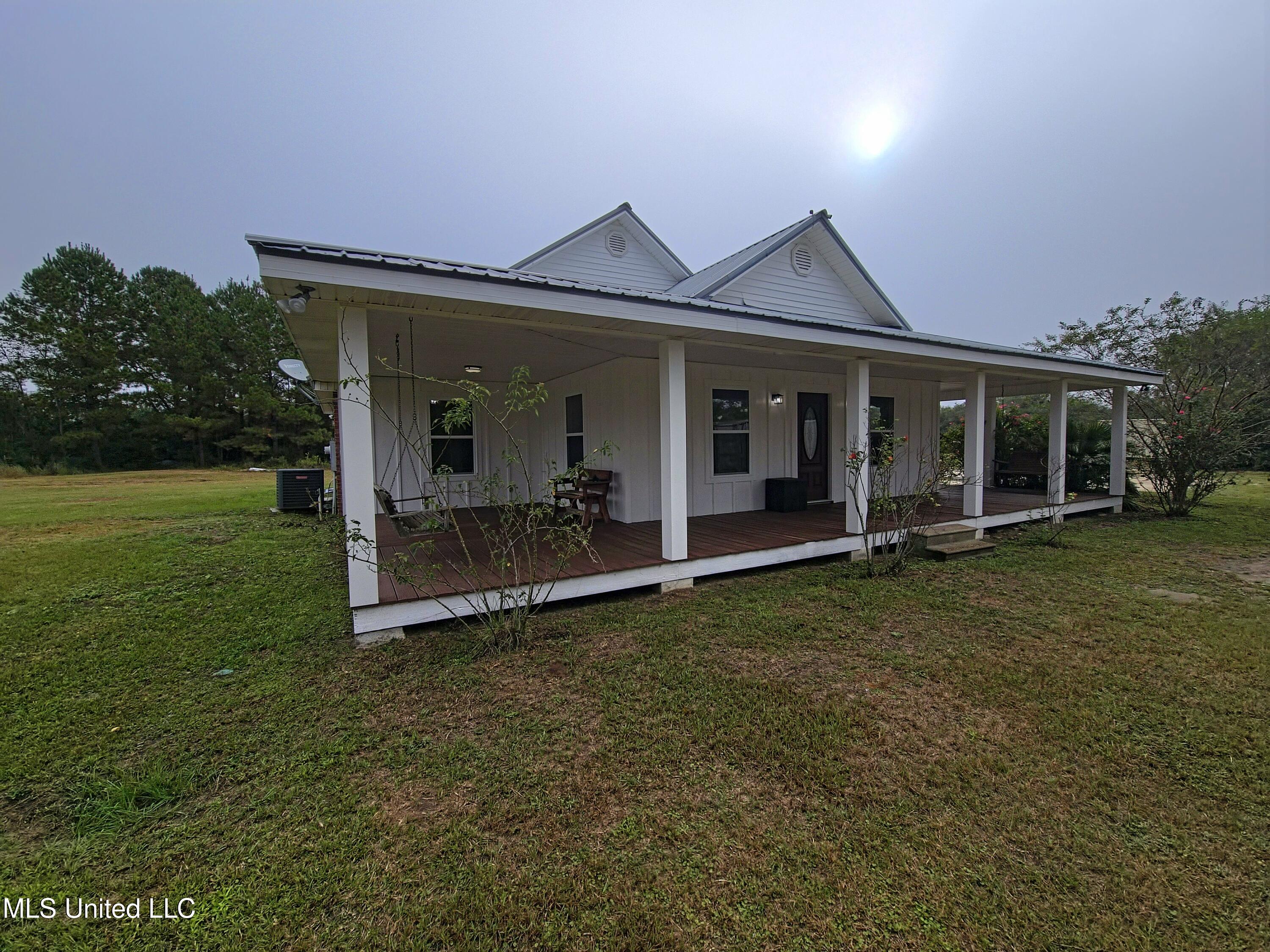 23156 Tally Shaw Road Perkinston, MS 39573 - Photo 3 of 36 20251007_090535