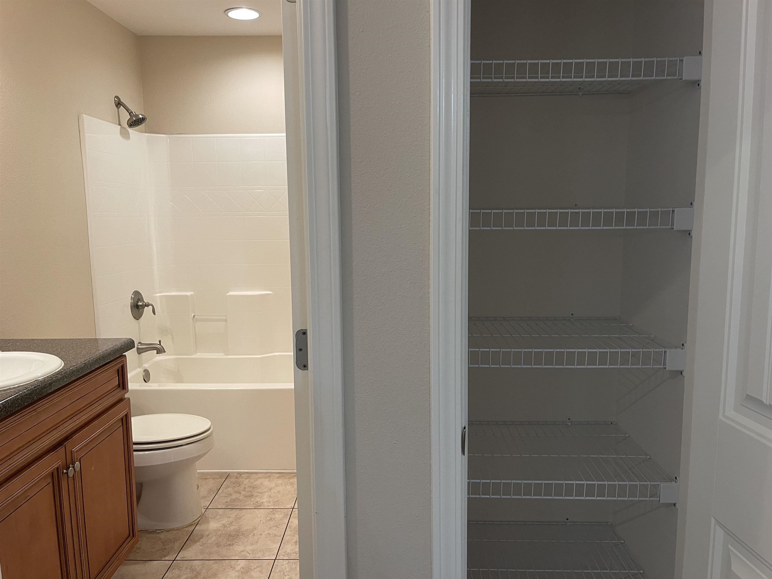 616 Fulton Loop Foley, AL 36535 - Photo 22 of 26 Linen Closet