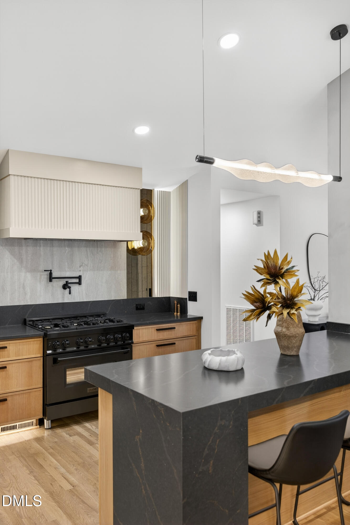 3601 Swann Street Raleigh, NC 27612 - Photo 12 of 43 3601 Swann St Raleigh-13