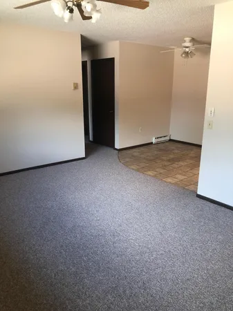 $637 | 1851 26th Street, Unit 15, Slayton, MN 56172