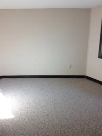 $637 | 1851 26th Street, Unit 15, Slayton, MN 56172