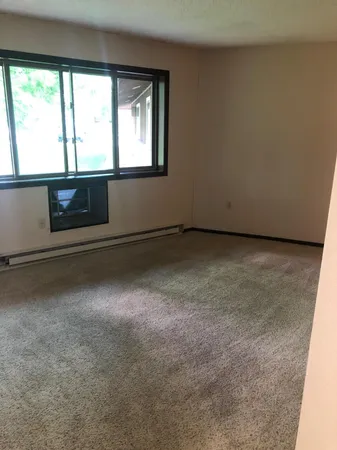 $637 | 1851 26th Street, Unit 15, Slayton, MN 56172